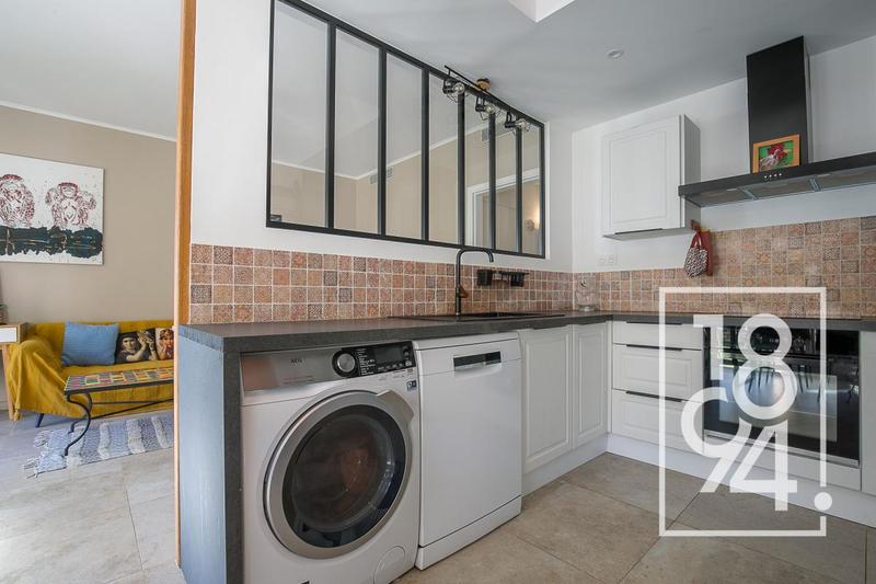 Appartement - 75 m² - 3 pièces