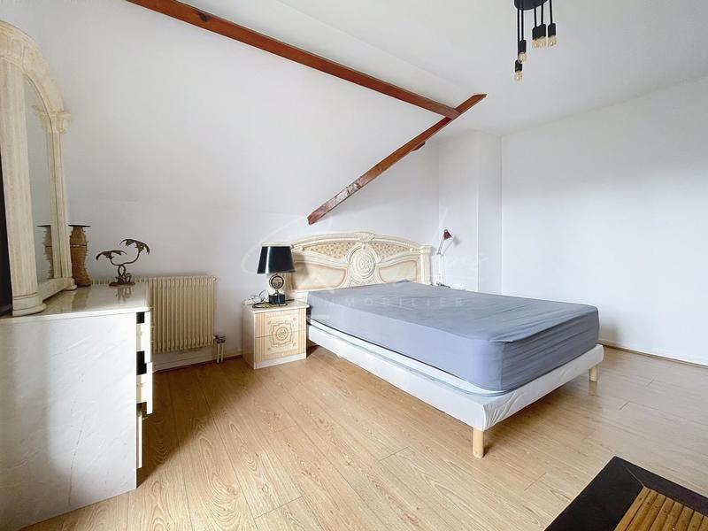 Maison - 149 m² - 6 pièces