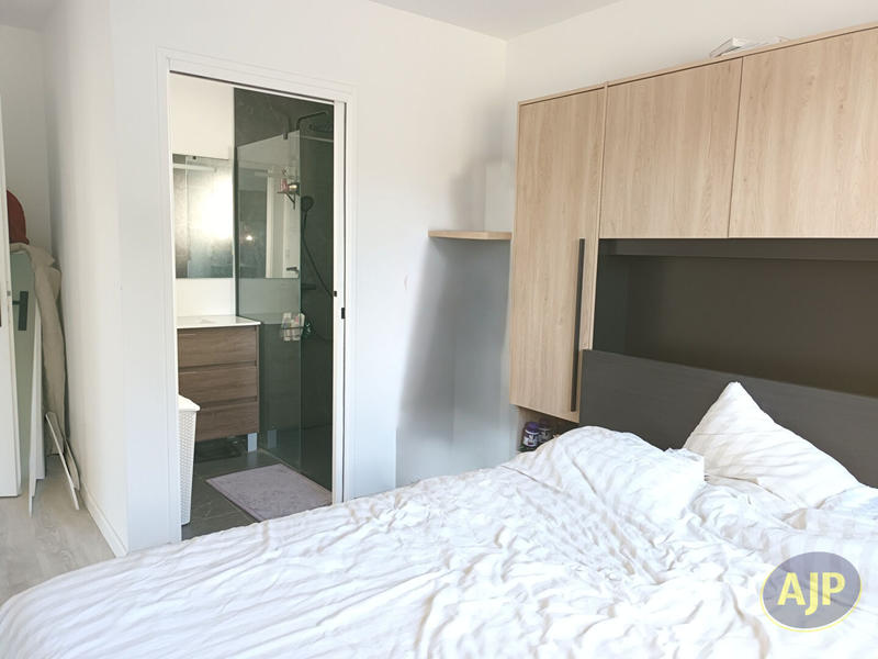 Maison - 87 m² - 5 pièces