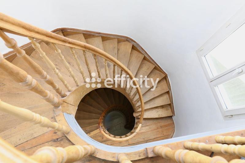 Maison - 145 m² - 6 pièces