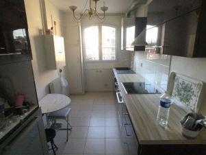 Appartement - 100 m² - 4 pièces