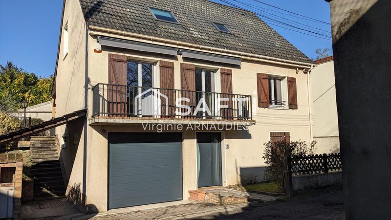 Maison - 143 m² - 8 pièces
