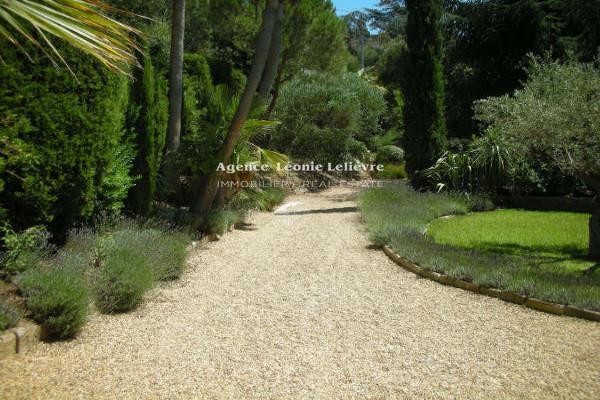 Villa - 140 m² - 4 pièces