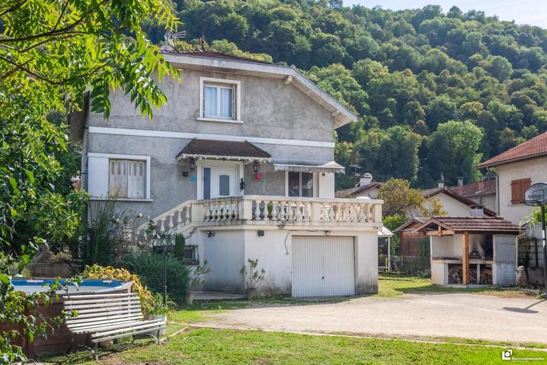 Maison - 118 m² - 5 pièces