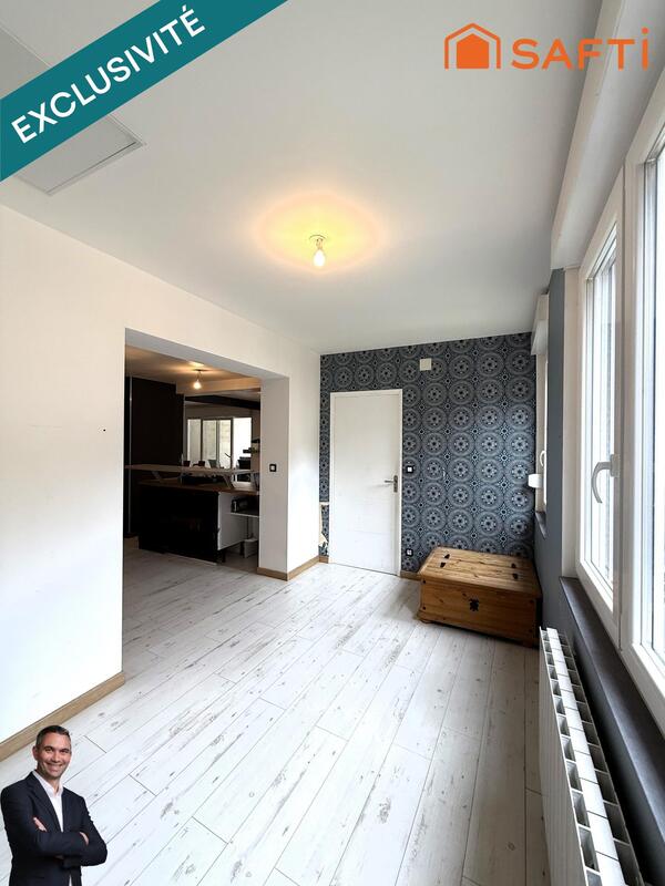 Maison - 217 m² - 9 pièces