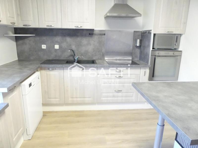 Maison - 172 m² - 11 pièces