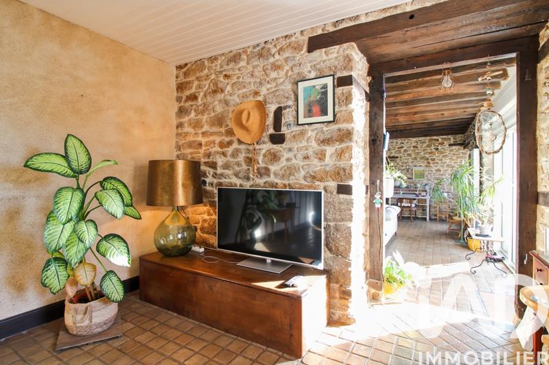 Maison - 177 m² - 8 pièces
