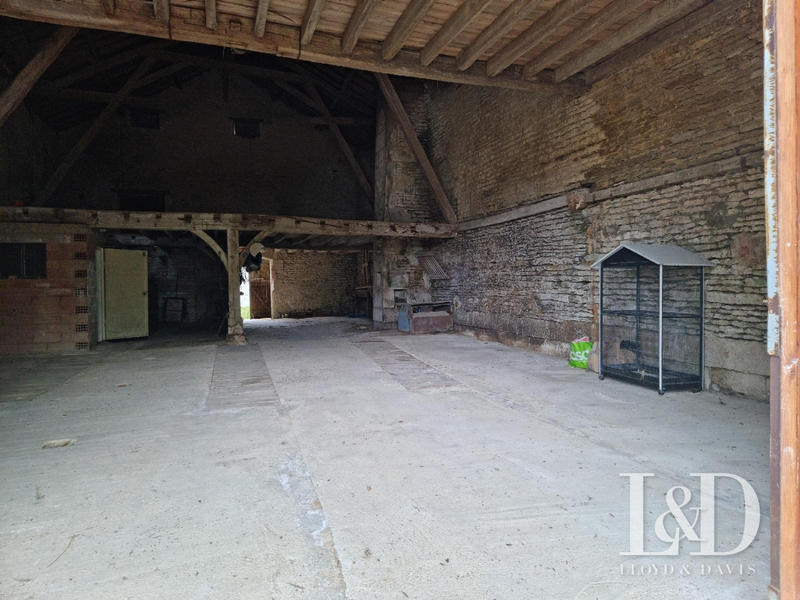 Maison - 265 m² - 7 pièces