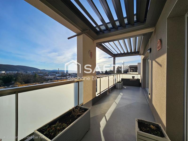 Appartement - 108 m² - 5 pièces