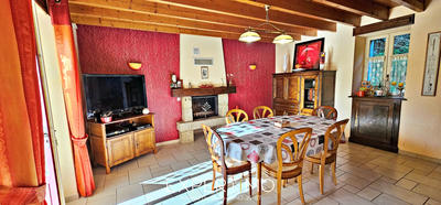 Propriété - 112 m² - 11 pièces