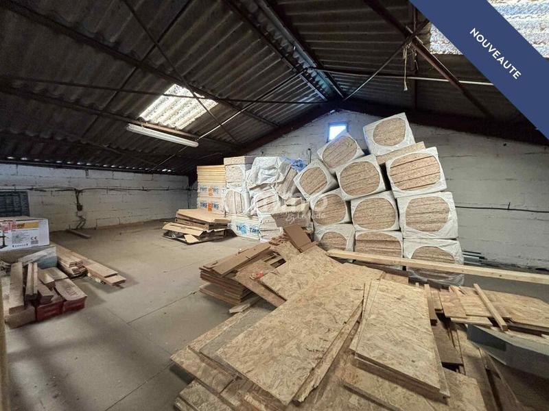 Local commercial - 205 m² - 3 pièces