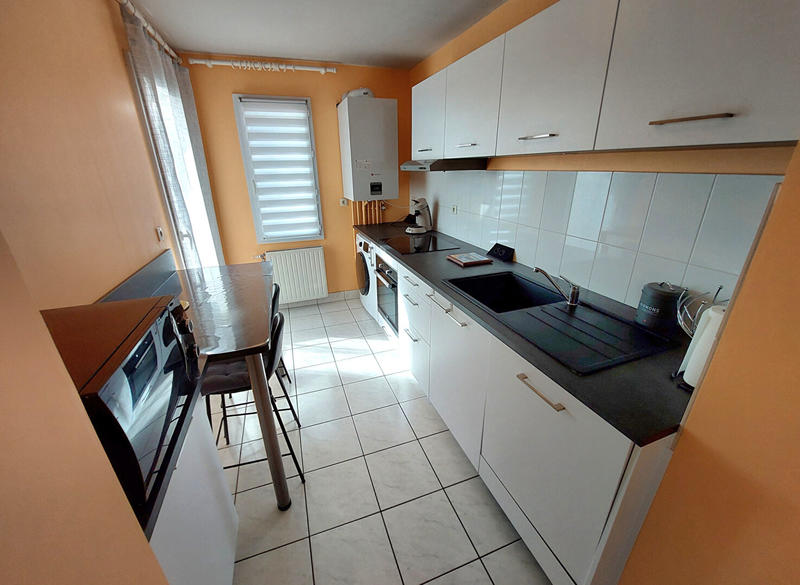 Appartement - 85 m² - 4 pièces