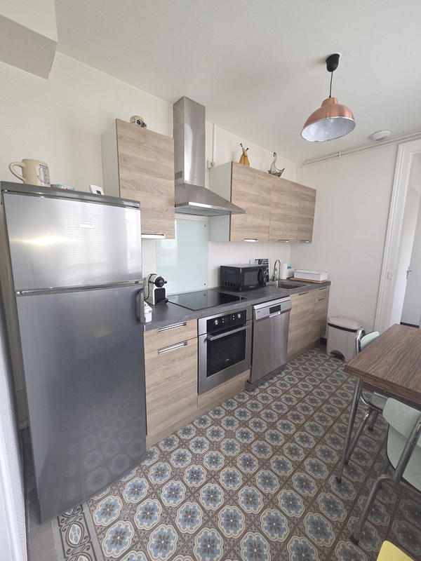 Maison - 85 m² - 5 pièces