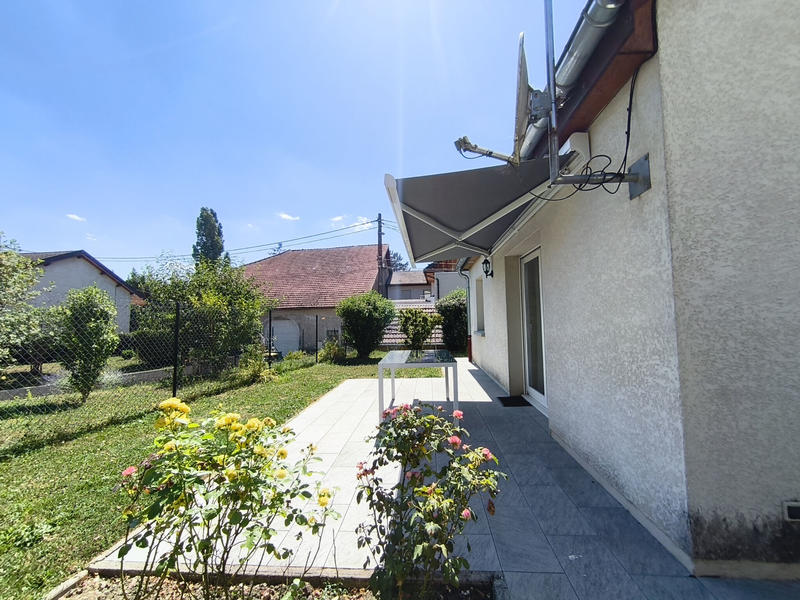 Maison - 99 m² - 6 pièces