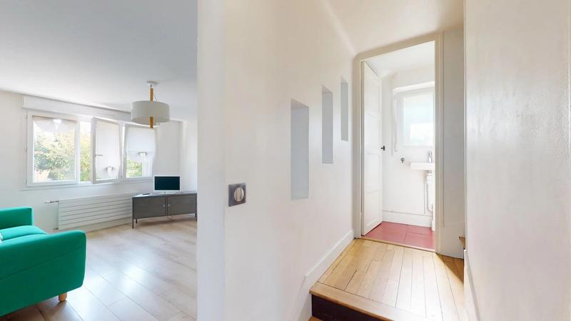 Maison - 77 m² - 5 pièces