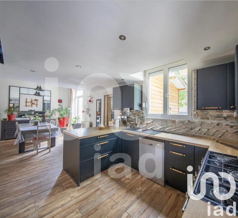 Maison - 150 m² - 5 pièces