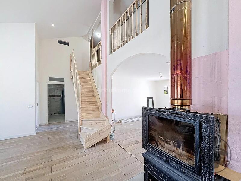 Maison - 180 m² - 6 pièces