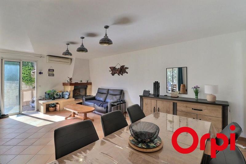 Appartement - 89 m² - 3 pièces