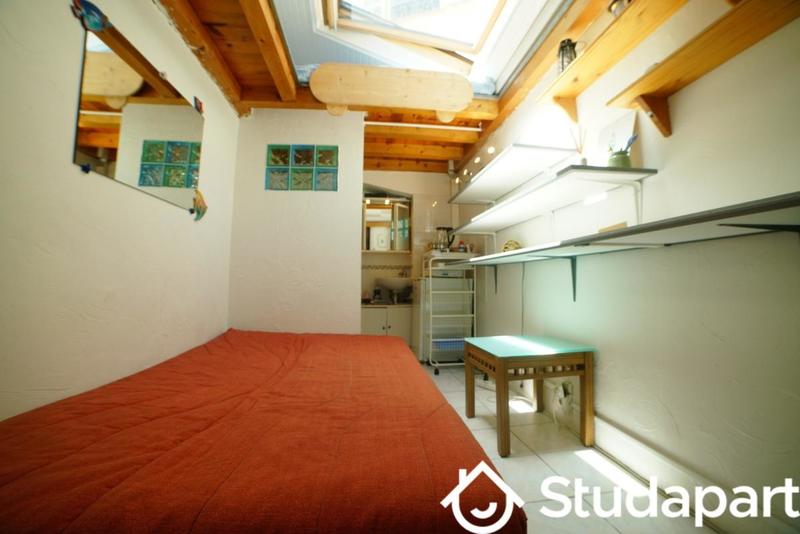 Appartement - 9 m² - 1 pièce