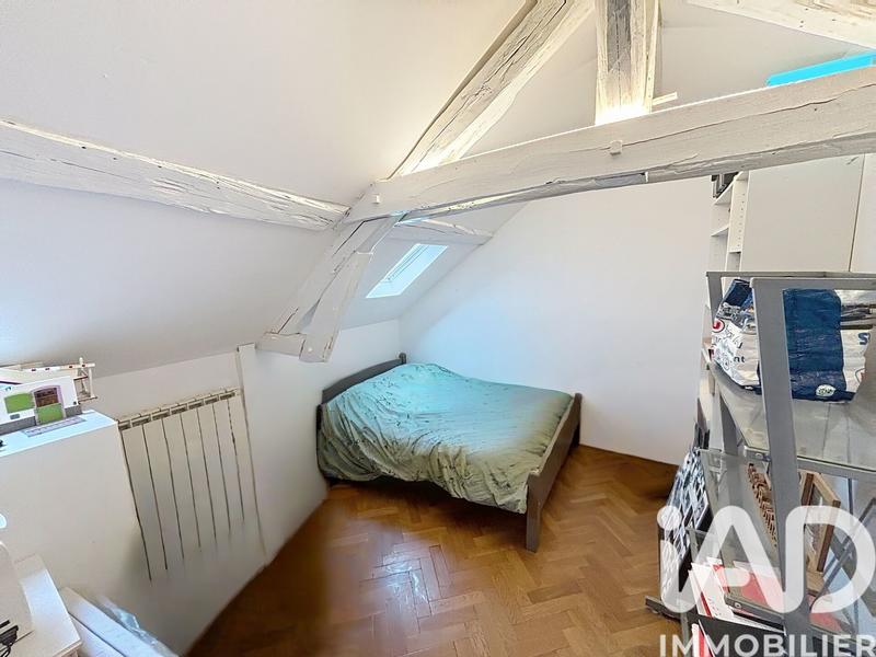 Maison - 151 m² - 7 pièces