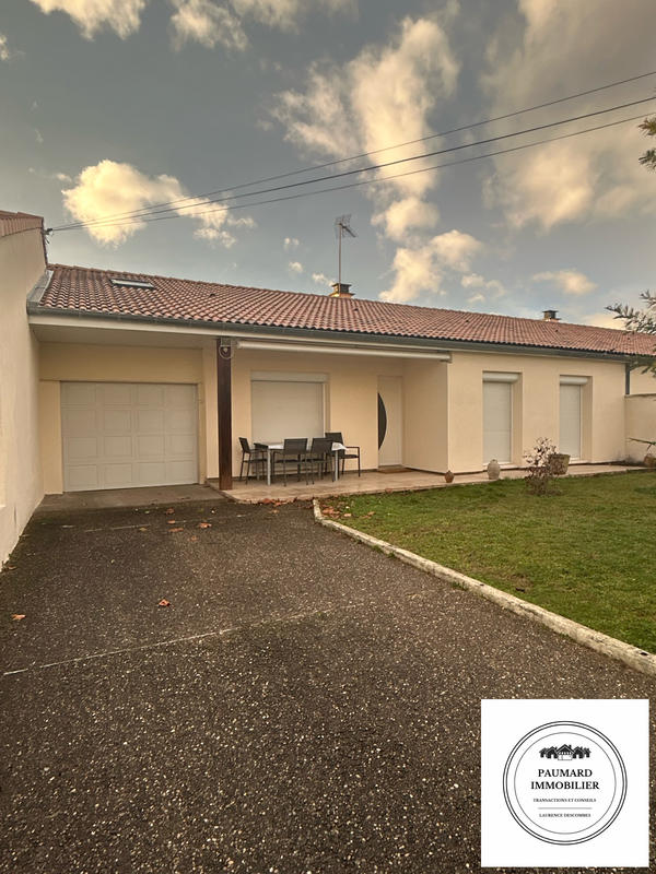 Maison - 92 m² - 5 pièces