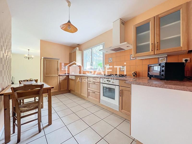 Maison - 120 m² - 5 pièces