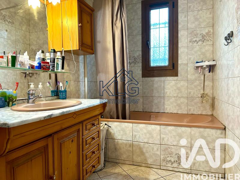 Maison - 155 m² - 7 pièces