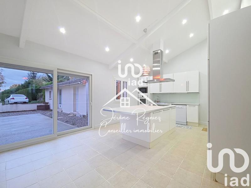 Maison - 138 m² - 5 pièces