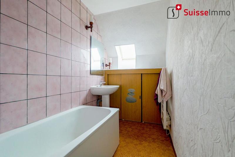 Maison - 93 m² - 5 pièces