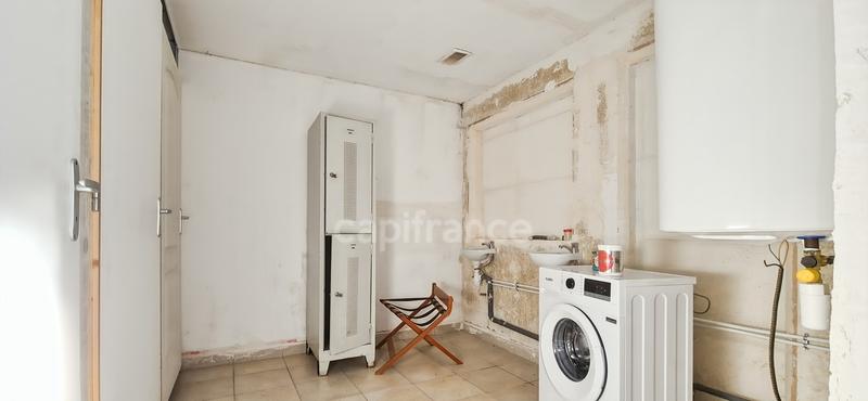 Maison - 262 m² - 14 pièces