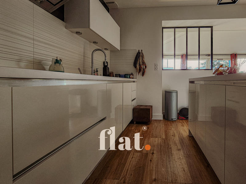 Maison - 161 m² - 5 pièces