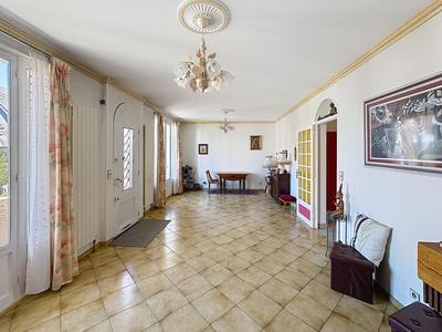 Maison ancienne - 90 m² - 5 pièces
