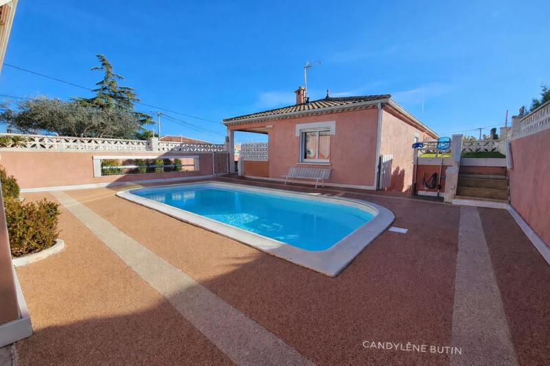 Villa - 200 m² - 7 pièces