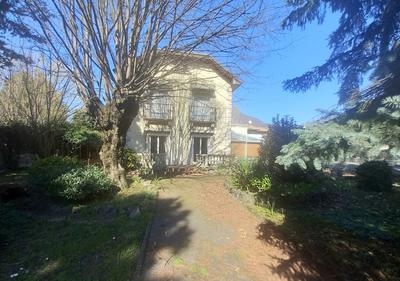 Maison - 108 m² - 5 pièces