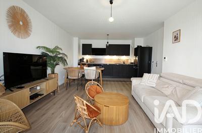 Appartement - 60 m² - 3 pièces