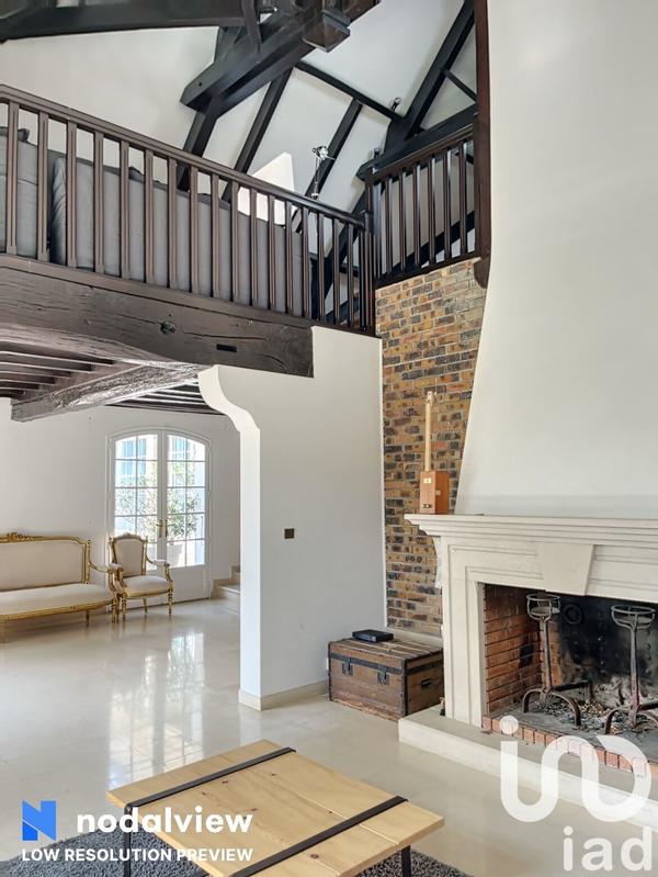 Maison de maîtres - 350 m² - 8 pièces