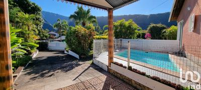 Maison - 135 m² - 5 pièces