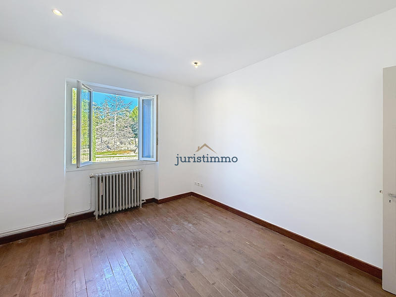 Maison - 88 m² - 5 pièces