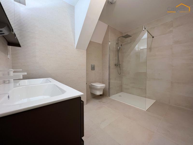 Appartement - 107 m² - 4 pièces