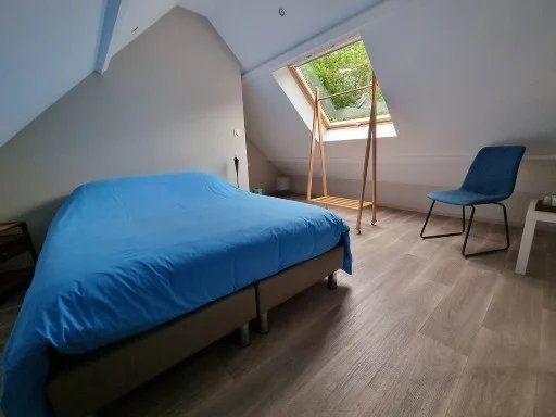 Maison - 260 m² - 9 pièces