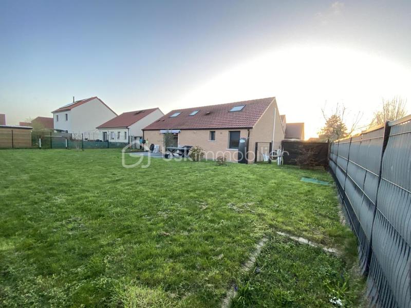 Maison - 102 m² - 6 pièces