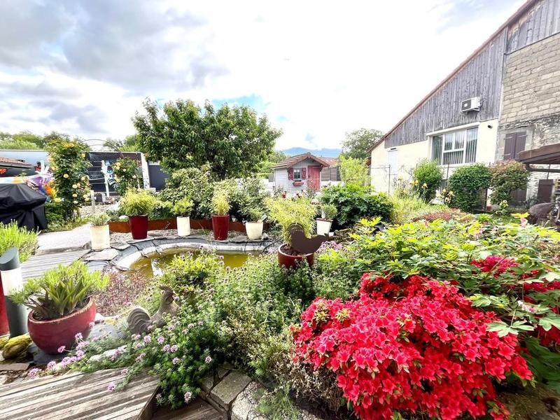 Maison - 407 m² - 9 pièces