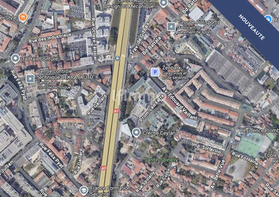 Immeuble - 360 m² - 16 pièces