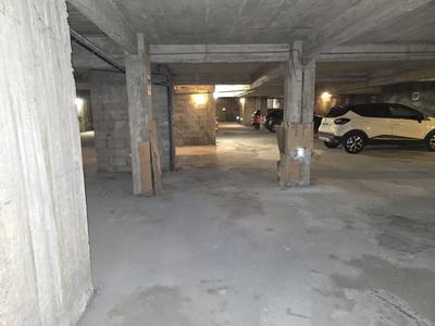 Parking / Garage - 18 m²