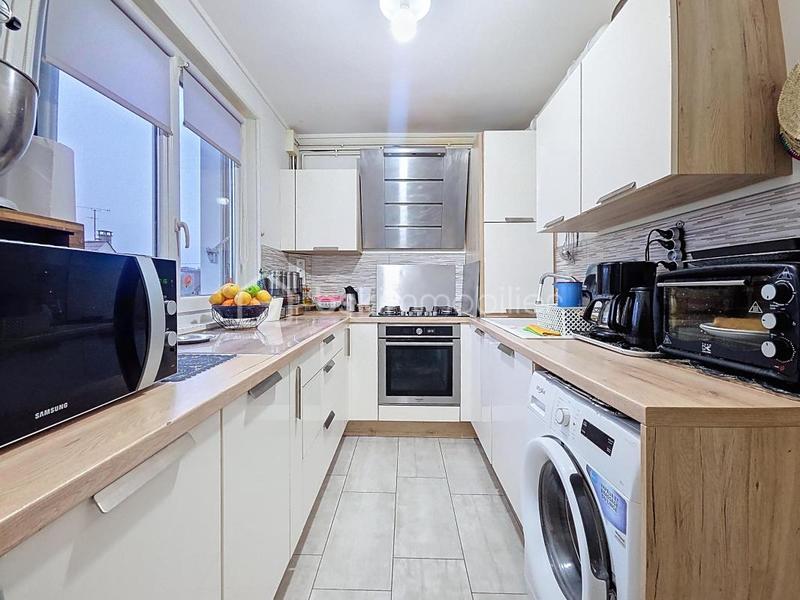 Appartement - 60 m² - 3 pièces