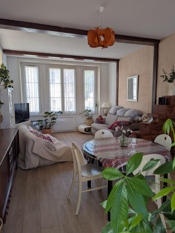 Appartement - 97 m² - 3 pièces