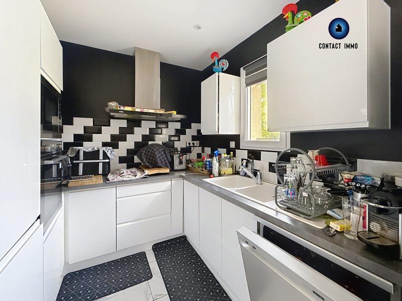 Maison - 98 m² - 6 pièces