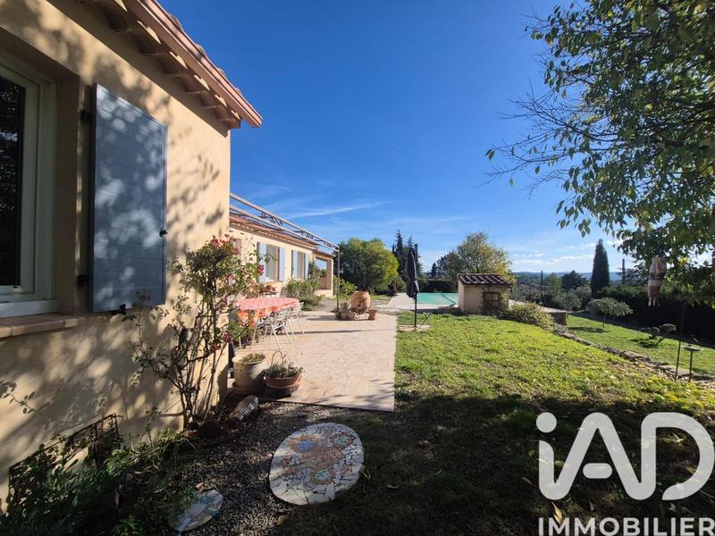 Maison - 147 m² - 5 pièces