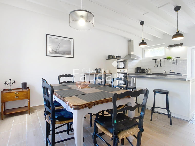 Maison de village - 100 m² - 5 pièces