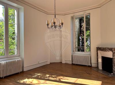 Appartement - 117 m² - 5 pièces